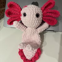 Axolotl snuggler