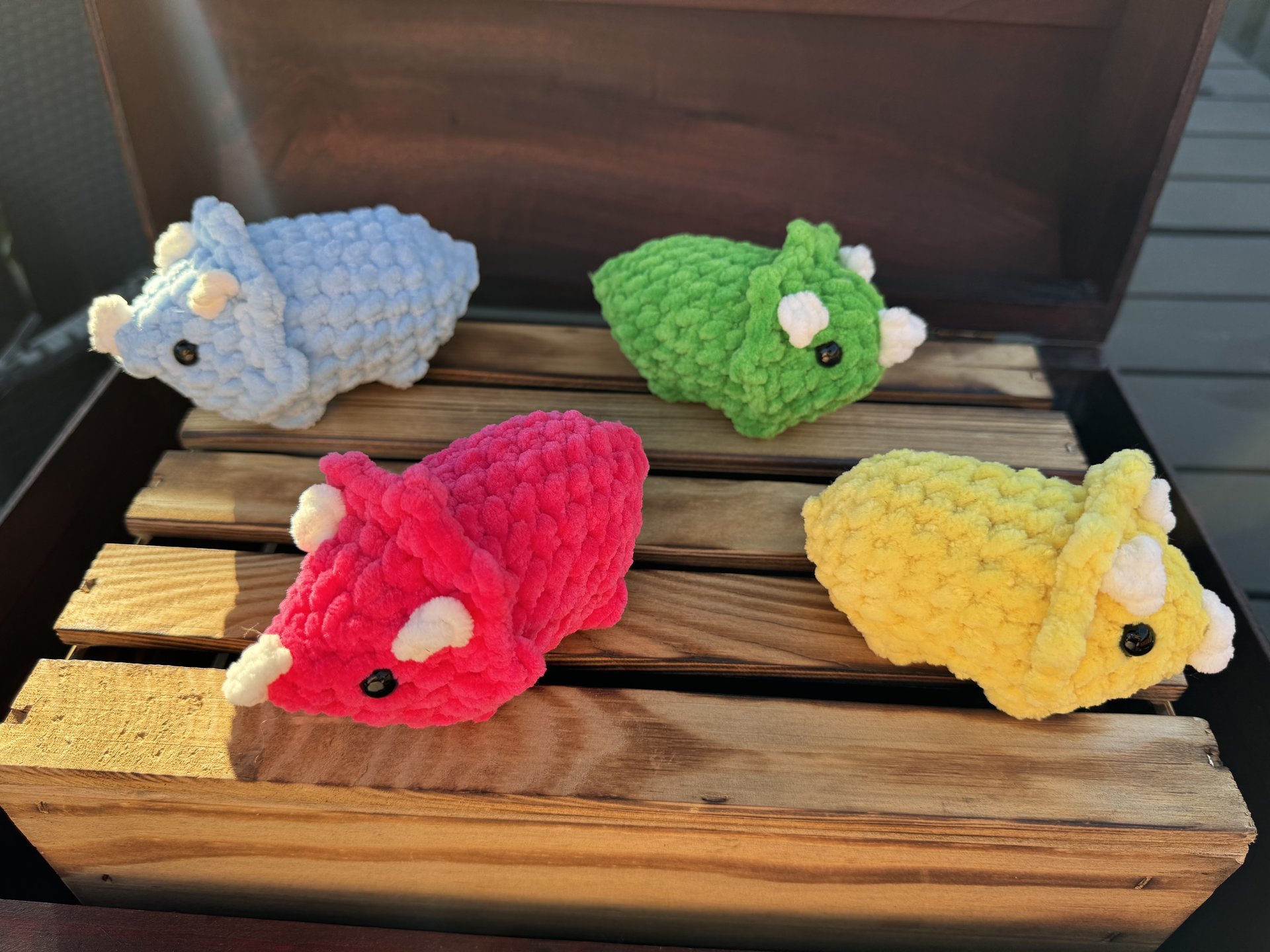 Mini triceratops